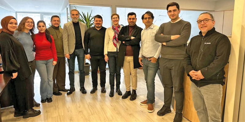aysan_business-post